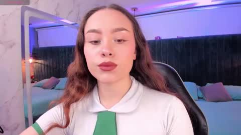 Snapshot of magic_vera chatting on 10, 11, 2025 Vera online show from 10, 11, 2025