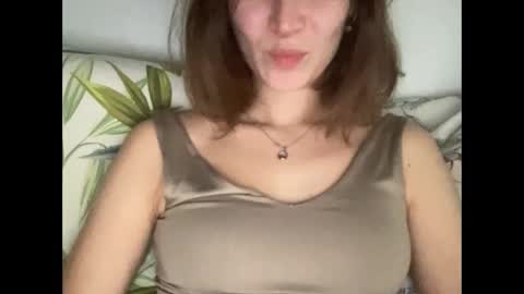 magicgirl50053 online show from 6, 11, 2025