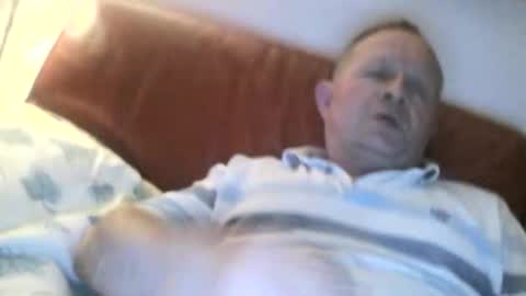 Snapshot of magicman250 chatting on 15, 4, 2026 magicman250 online show from 15, 4, 2026