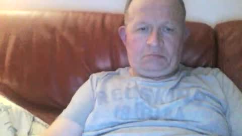 Snapshot of magicman250 chatting on 16, 4, 2026 magicman250 online show from 16, 4, 2026