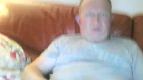 Snapshot of magicman250 chatting on 6, 5, 2026 magicman250 online show from 6, 5, 2026