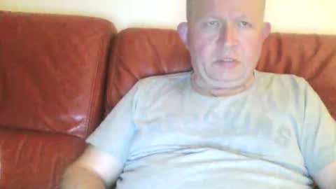 Snapshot of magicman250 chatting on 25, 5, 2026 magicman250 online show from 25, 5, 2026