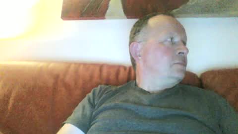 Snapshot of magicman250 chatting on 15, 6, 2026 magicman250 online show from 15, 6, 2026