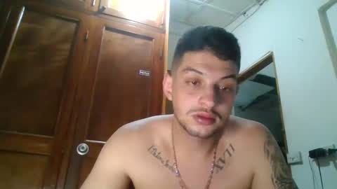 Snapshot of magico_9809 chatting on 31, 1, 2025 BRAYAN online show from 31, 1, 2025