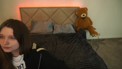 Emily online show from 22, 5, 2026