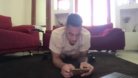 Snapshot of magicsempai chatting on 4, 11, 2025 Magicsempai online show from 4, 11, 2025