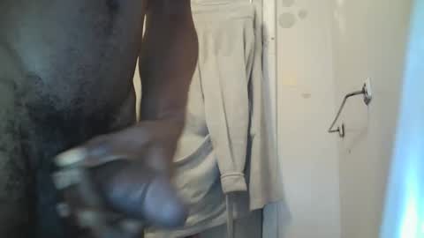 Snapshot of magicst chatting on 12, 1, 2025 magicst online show from 12, 1, 2025