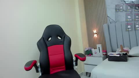Snapshot of magievans1 chatting on 10, 2, 2025 magievans1 online show from 10, 2, 2025
