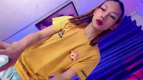 Snapshot of magnifecentcock69_mocah chatting on 22, 10, 2025 Mocah online show from 22, 10, 2025