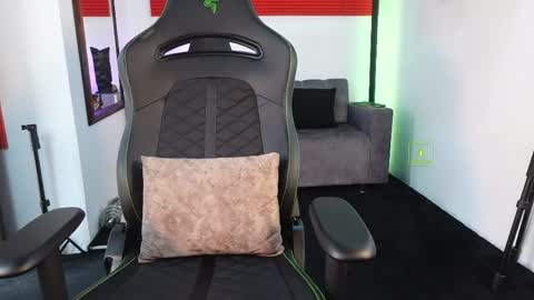 Snapshot of magnus_savage chatting on 2, 4, 2026 If you want me to use the Lovense please let me know -- online show from 2, 4, 2026