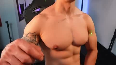 Snapshot of magnus_savage chatting on 6, 4, 2026 If you want me to use the Lovense please let me know -- online show from 6, 4, 2026