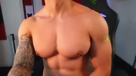 Snapshot of magnus_savage chatting on 9, 4, 2026 If you want me to use the Lovense please let me know -- online show from 9, 4, 2026