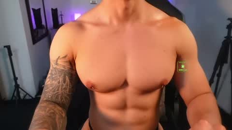Snapshot of magnus_savage chatting on 10, 4, 2026 If you want me to use the Lovense please let me know -- online show from 10, 4, 2026