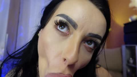 magyc_bri online show from 7, 2, 2025