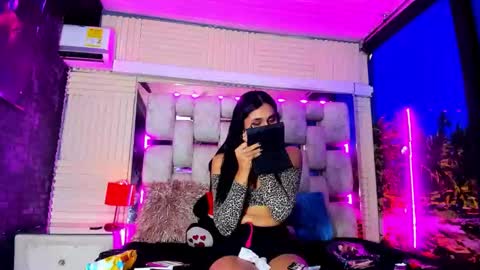 mahiara hot online show from 22, 5, 2026