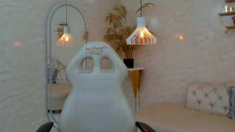 Mai Bigboobs online show from 15, 12, 2025