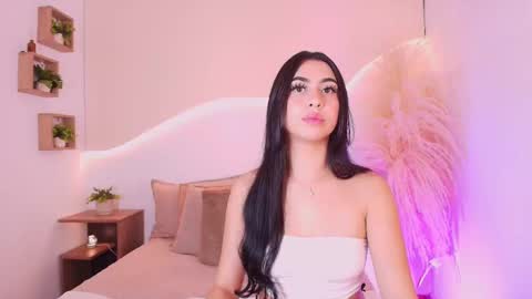 MAIA  LIA  online show from 11, 9, 2025