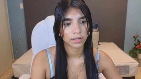 Maiaa Ruiz  online show from 15, 12, 2024