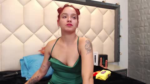Snapshot of maiapark chatting on 3, 12, 2024 Maia  online show from 3, 12, 2024
