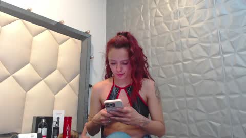Snapshot of maiapark chatting on 21, 12, 2024 Maia  online show from 21, 12, 2024
