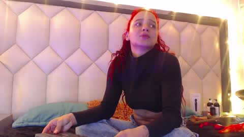 Snapshot of maiapark chatting on 11, 1, 2025 Maia  online show from 11, 1, 2025