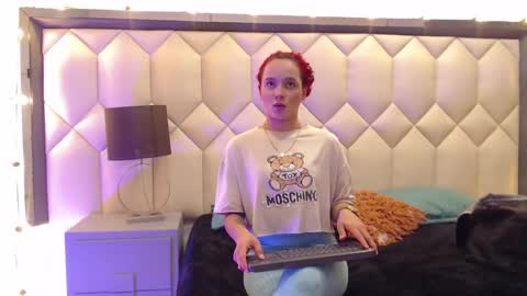 Snapshot of maiapark chatting on 9, 2, 2025 Maia  online show from 9, 2, 2025