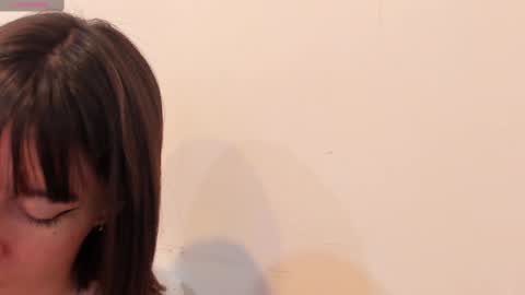 Snapshot of maibys_cute chatting on 21, 2, 2025 maibys online show from 21, 2, 2025