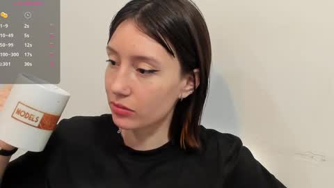Snapshot of maibys_cute chatting on 22, 2, 2025 maibys online show from 22, 2, 2025