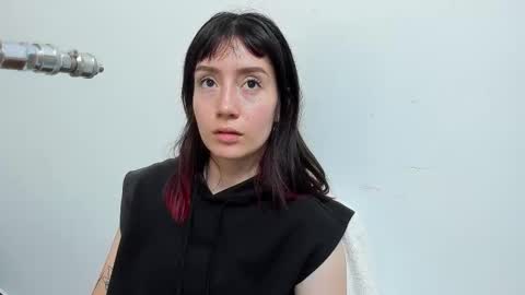 Snapshot of maibys_cute chatting on 22, 9, 2025 maibys online show from 22, 9, 2025