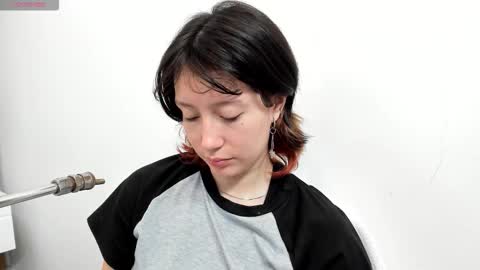 Snapshot of maibys_cute chatting on 1, 2, 2026 maibys online show from 1, 2, 2026