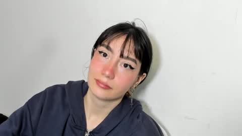 Snapshot of maibys_cute chatting on 25, 4, 2026 maibys online show from 25, 4, 2026