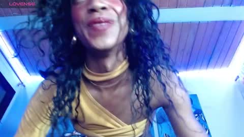 Bella Maidi online show from 1, 1, 2025