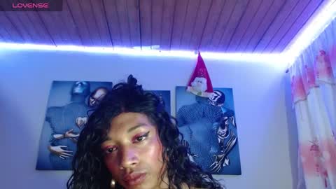 Bella Maidi online show from 3, 1, 2025