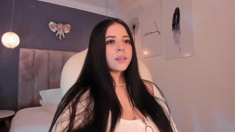 Snapshot of maiiitee_ chatting on 21, 12, 2024 Mait online show from 21, 12, 2024