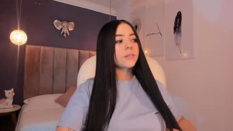 Snapshot of maiiitee_ chatting on 18, 1, 2025 Mait online show from 18, 1, 2025