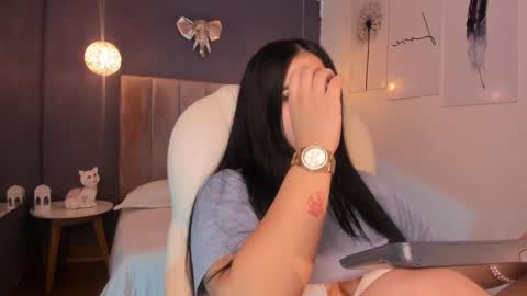 Snapshot of maiiitee_ chatting on 18, 1, 2025 Mait online show from 18, 1, 2025