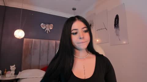 Snapshot of maiiitee_ chatting on 22, 1, 2025 Mait online show from 22, 1, 2025