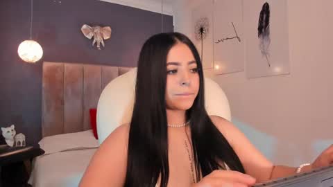 Snapshot of maiiitee_ chatting on 21, 2, 2025 Mait online show from 21, 2, 2025