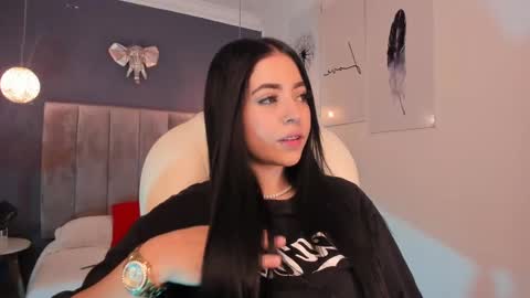 Snapshot of maiiitee_ chatting on 2, 3, 2025 Mait online show from 2, 3, 2025