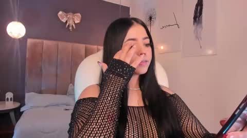 Snapshot of maiiitee_ chatting on 12, 3, 2025 Mait online show from 12, 3, 2025