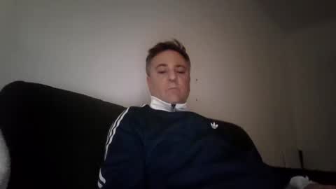 maikel_castel81 online show from 19, 4, 2026