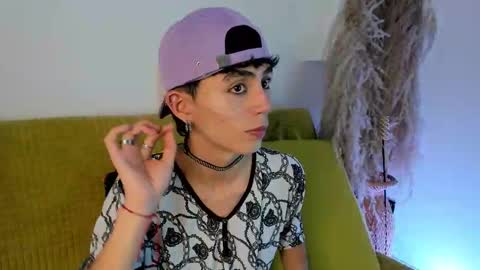 Maiky Cooper online show from 5, 10, 2025