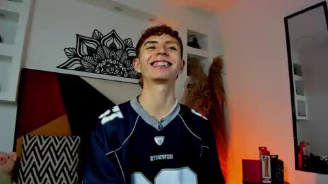 Maiky Cooper online show from 25, 11, 2025