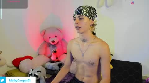 Snapshot of maiky_cooper01 chatting on 8, 5, 2026 maiky_cooper01 online show from 8, 5, 2026