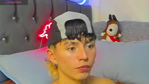 Snapshot of maiky_cooper01 chatting on 31, 5, 2026 maiky_cooper01 online show from 31, 5, 2026