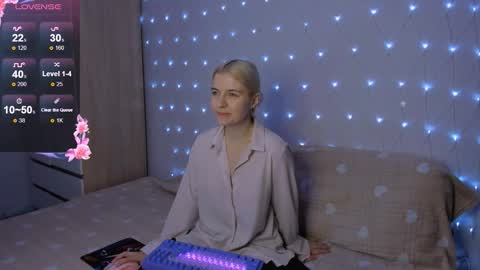 Snapshot of mailin_harrington chatting on 2, 10, 2025 Your kitty online show from 2, 10, 2025