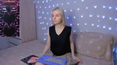 Snapshot of mailin_harrington chatting on 9, 2, 2026 Your kitty online show from 9, 2, 2026