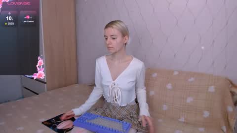 Snapshot of mailin_harrington chatting on 24, 2, 2026 Your kitty online show from 24, 2, 2026