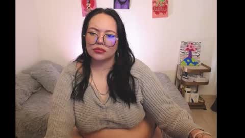 Snapshot of maily_888 chatting on 15, 9, 2025 maily online show from 15, 9, 2025