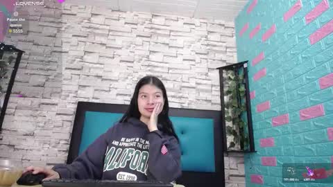  MAILY CAN  online show from 27, 9, 2025